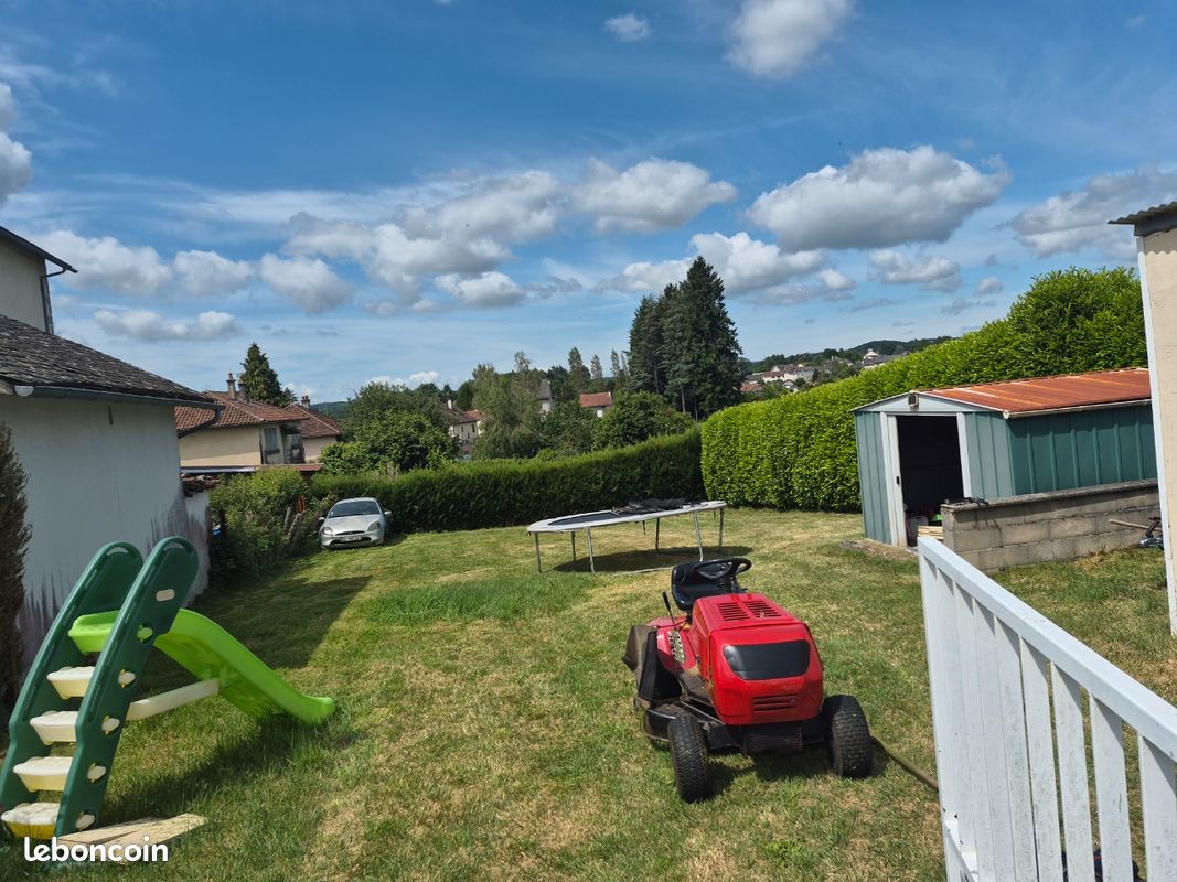 Terrain rouget · à Le Rouget-Pers · 10 000 €
