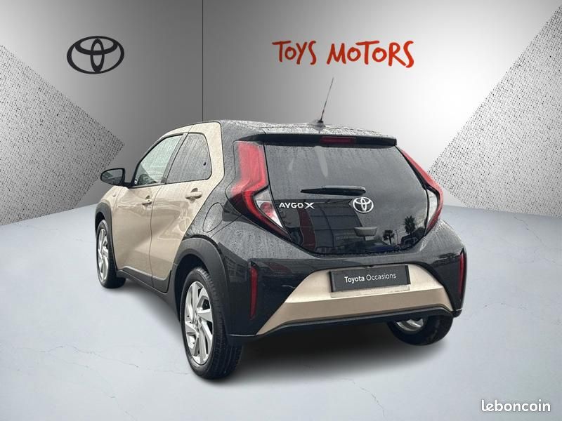 Toyota aygo x 1.0 VVT-i 72 Design (image 3)
