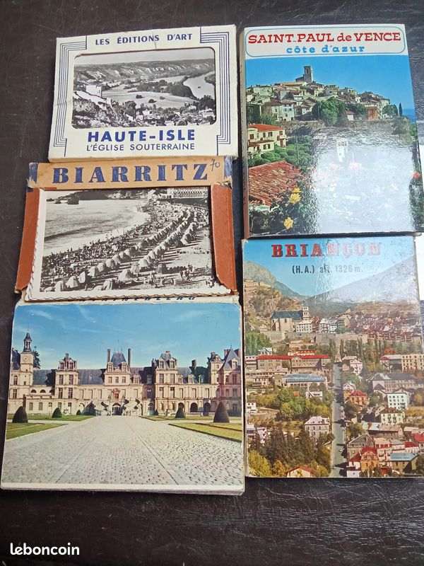 Lot 5, albums de cartes postale (image 1)