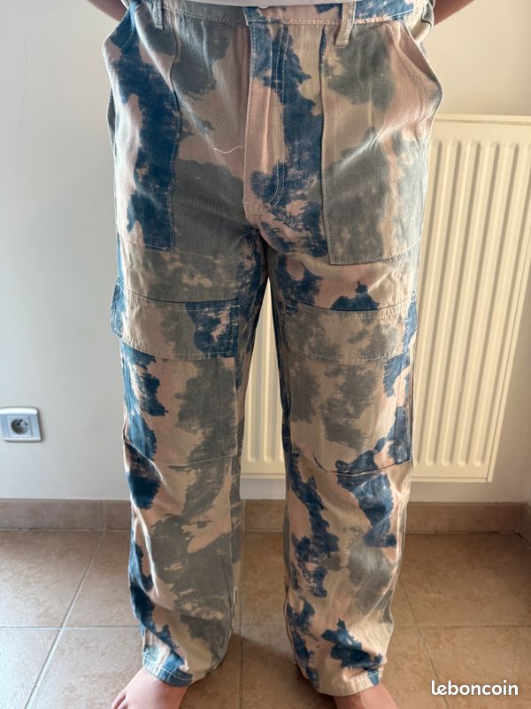 Pantalon Cargo imprimé camouflage (image 1)