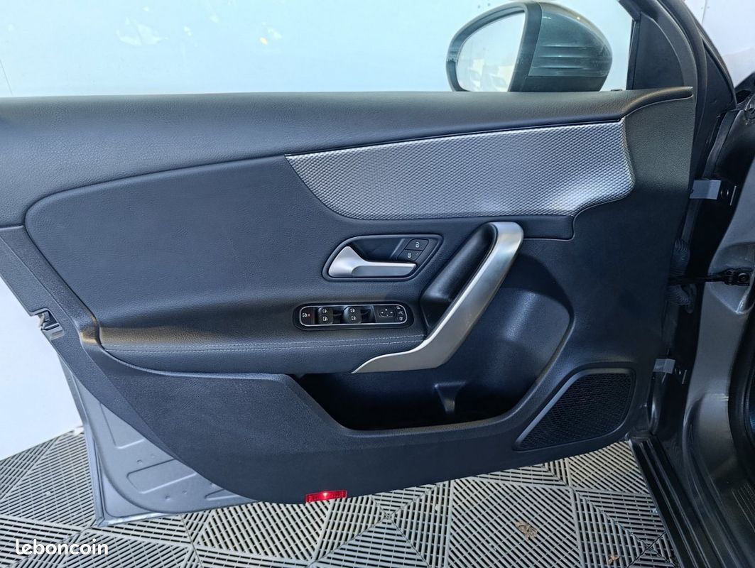Mercedes Classe A Berline (4) A 180 d Progressive Line 7G-DCT (image 22)