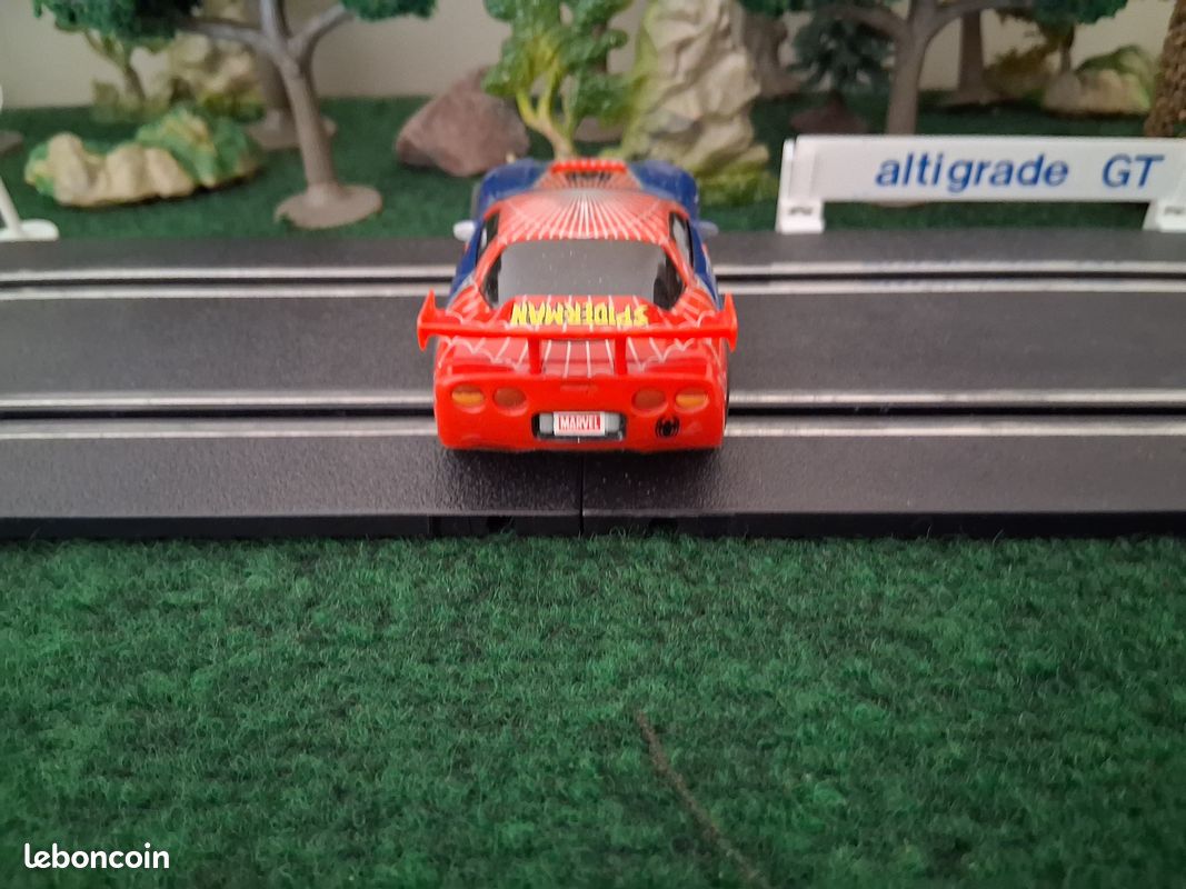 Voiture MARVEL SPIDERMAN pour circuit de voitures électrique CARRERA GO compatible NINCO/WRC/TEAM CITY/POLISTIL au 1/43 (image 4)