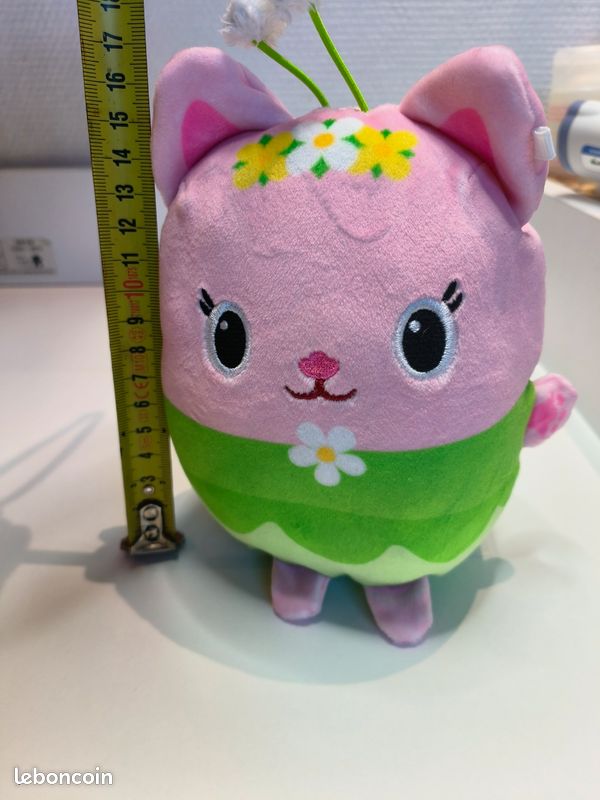 Peluche Squishy Gabby et la maison magique créature féerique (image 5)