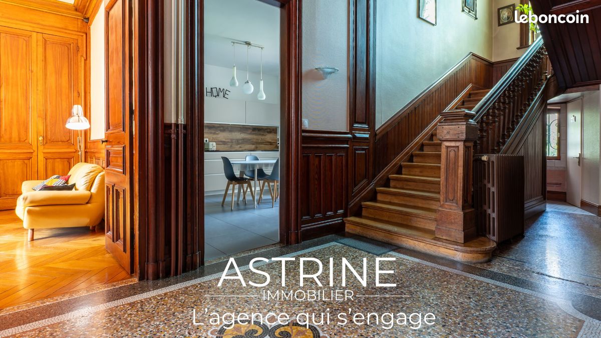 Maison 8 pièces 261 m² · à Vienne · 261 m² · 699 000 €