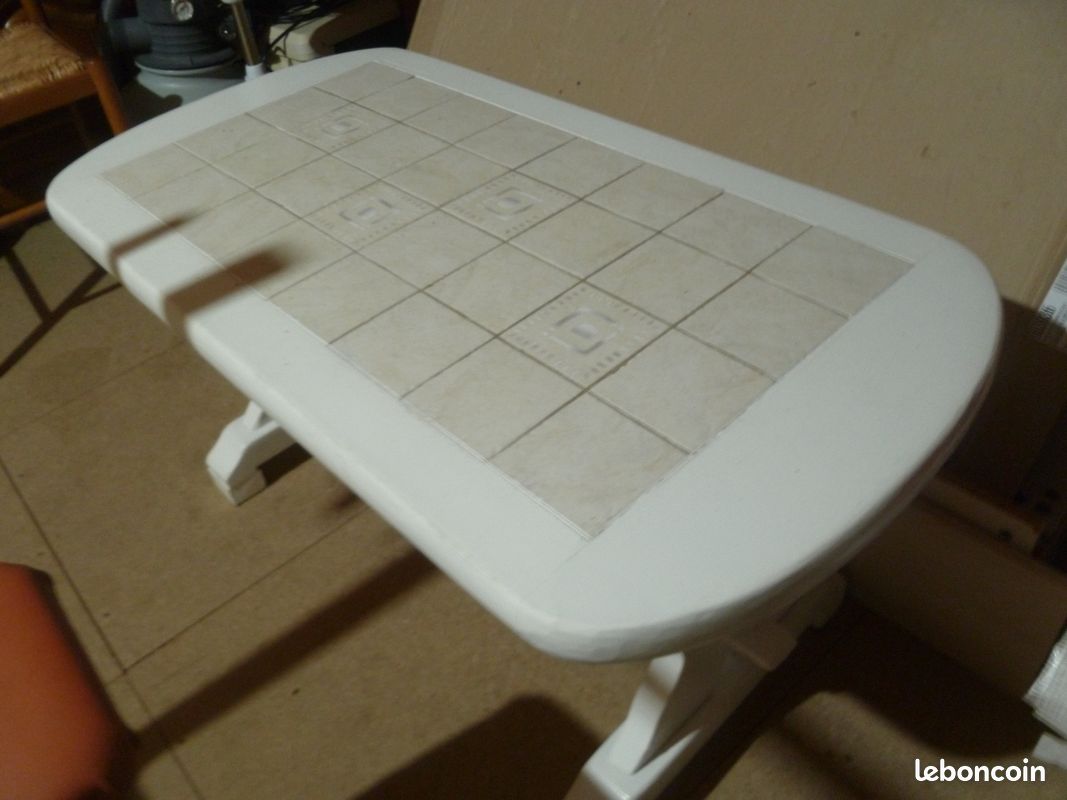 Table (image 2)