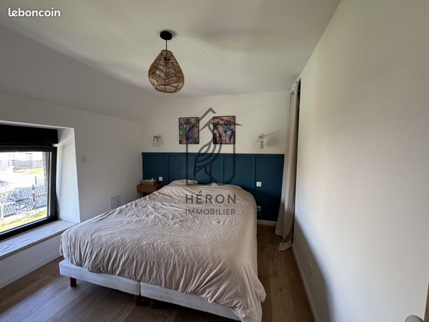 https://img.leboncoin.fr/api/v1/lbcpb1/images/2b/19/8e/2b198eef88cd1d56634cc0997197ce9aab5f7f9f.jpg?rule=ad-image