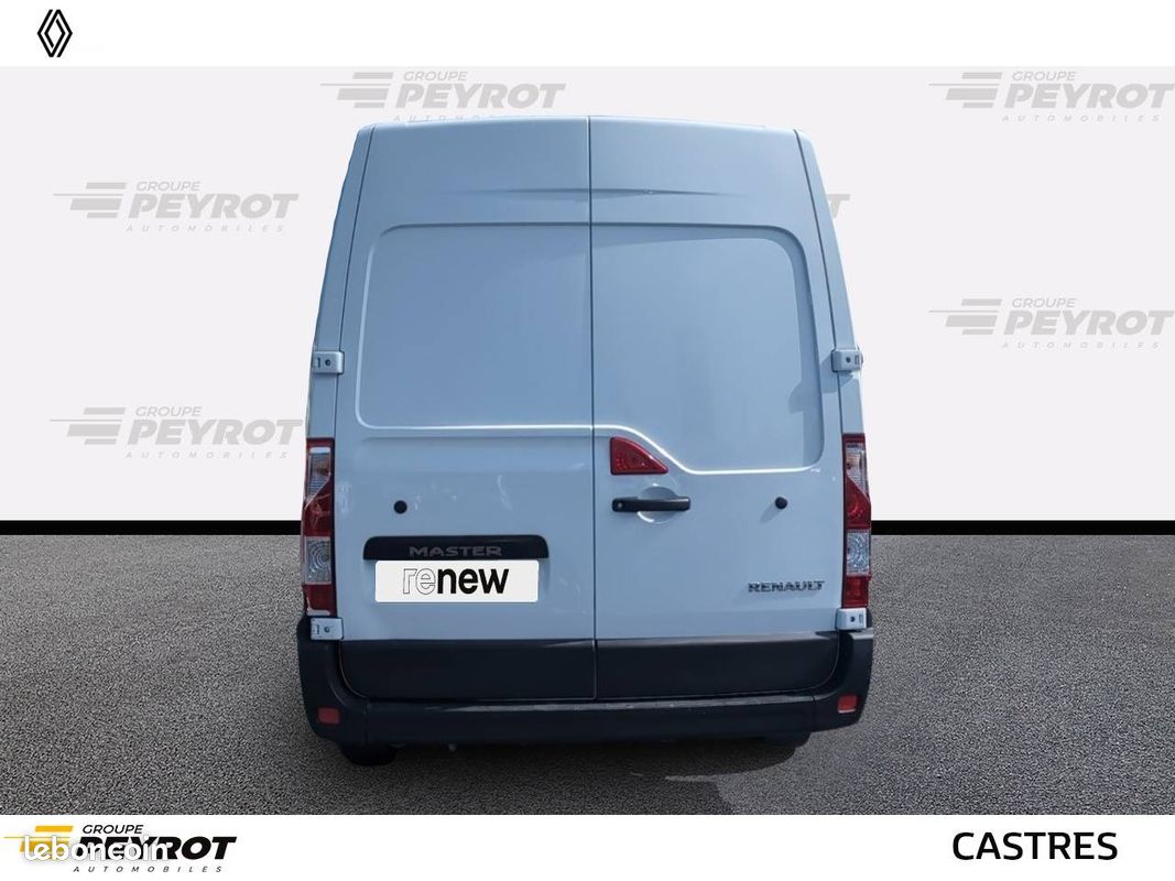 Renault master fgn trac f3300 l1h2 blue dci 110 confort (image 13)