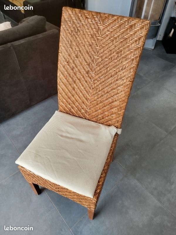 4 chaises en rotin (image 1)