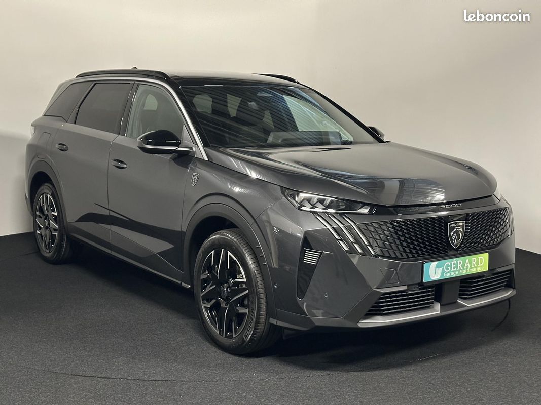 PEUGEOT 5008 1.2i Hybrid 145 e-DCS6 GT 360 7PL (image 46)