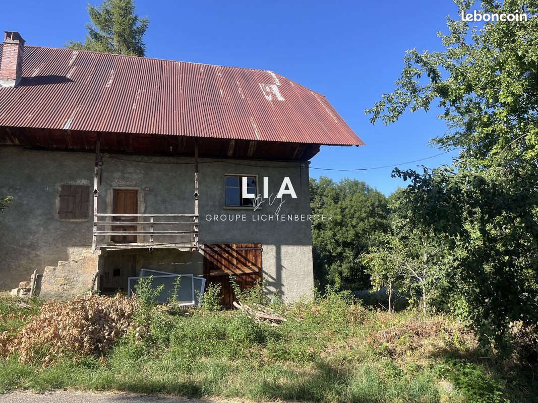 Maison 6 pièces 150 m² · à Les Déserts · 150 m² · 170 000 €