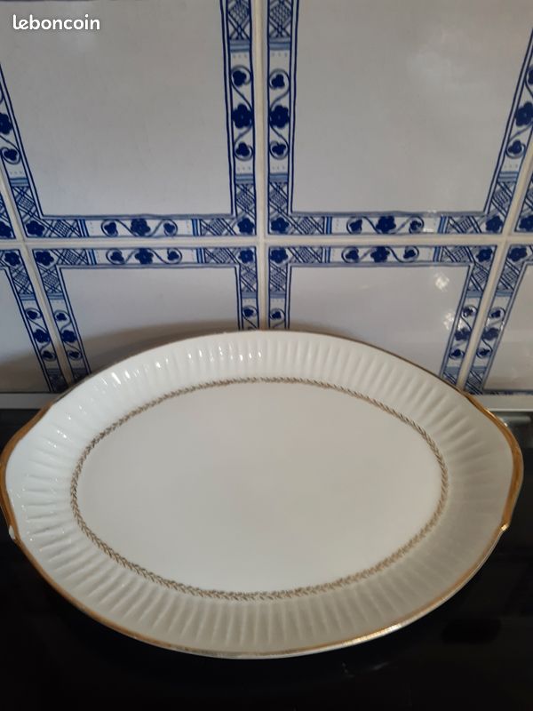 Plat ovale porcelaine Chauvigny France (image 1)