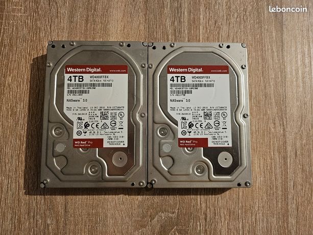 Synology DS720+ NAS 8To : 2 Baies Avec Disques WD Red 4To - Stockage Réseau Performant Et évolutif