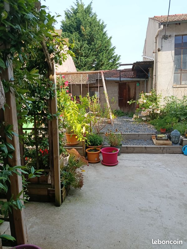 Maison 4 pièces 90 m² · à Rozier-en-Donzy · 90 m² · 149 000 €