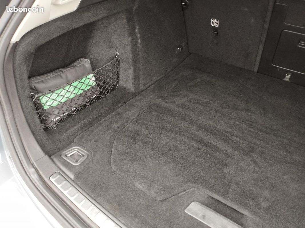 VOLVO V60 B4 Micro-Hybride Diesel - 197 - BVA Geartronic 2018 BREAK Start (image 16)