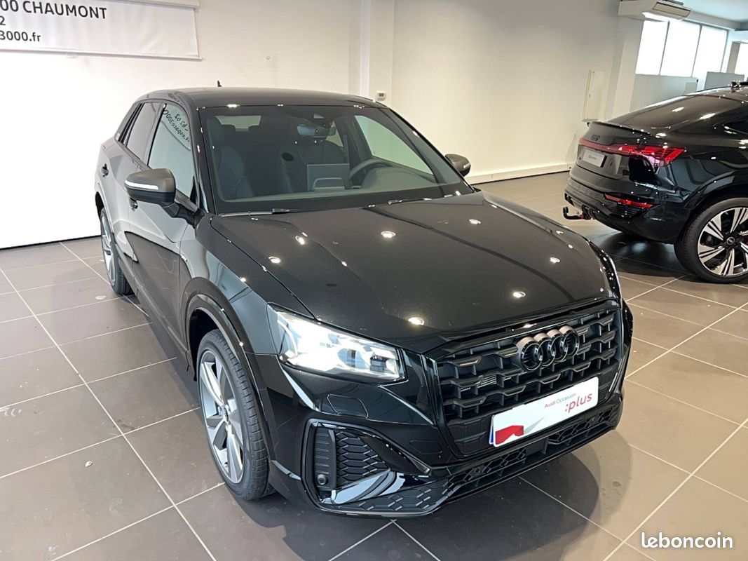 AUDI Q2 35 TFSI 150 S tronic 7 Black Edition (image 7)