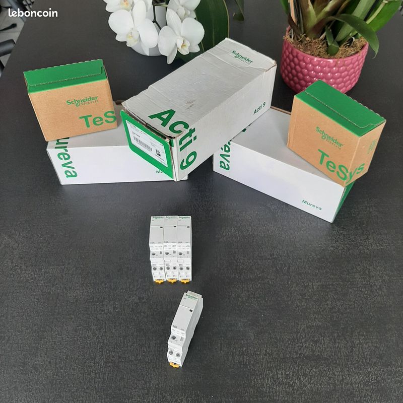 Schneider - Contacteur Acti9 - ICT - 16A - 2NO - 230/240V 50Hz