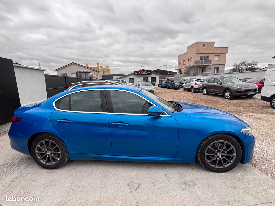 Alfa romeo giulia 2.2 jtdm 135 super bva (image 21)
