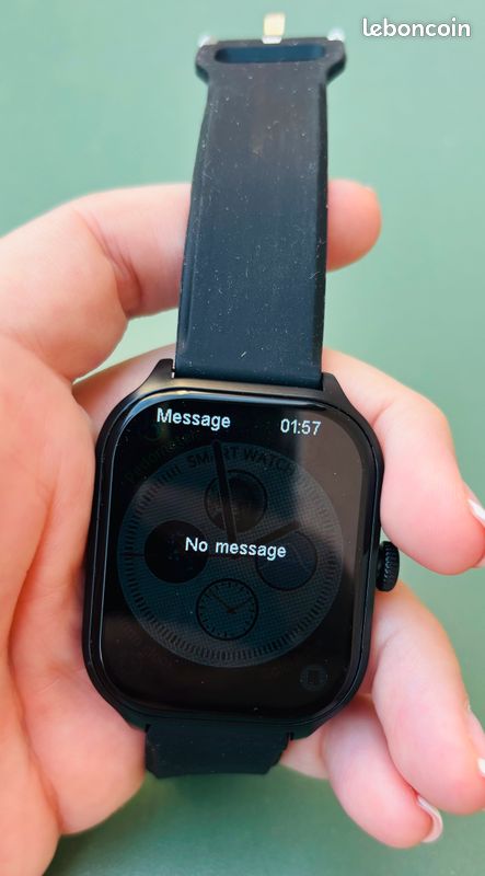 Montre connectée noire neuve (image 2)