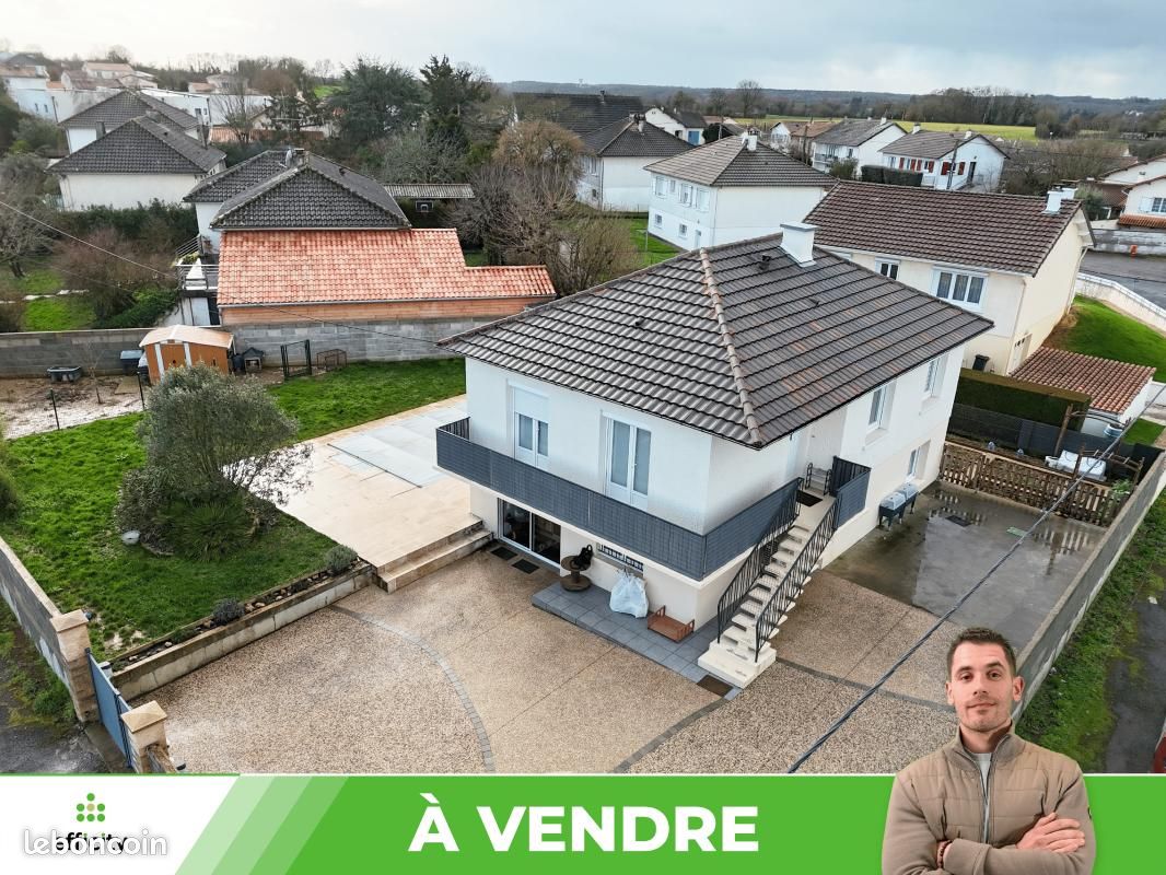 Maison 7 pièces 140 m² · à Smarves · 140 m² · 269 000 €