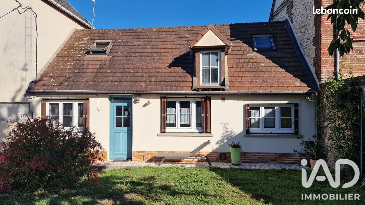 Maison 4 pièces 62 m² · à Sérifontaine · 62 m² · 163 000 €