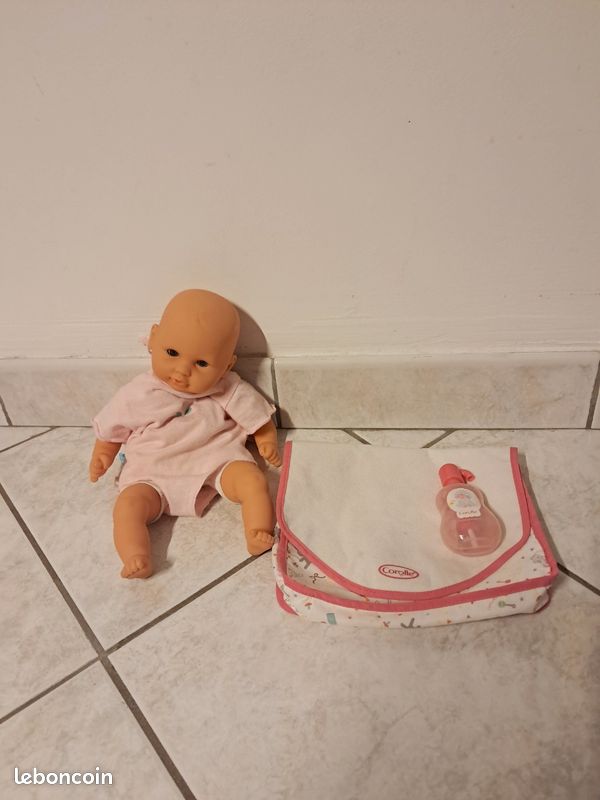 Corolle poupon 30 cm corps souple avec lotion fil sort et pochette (image 1)