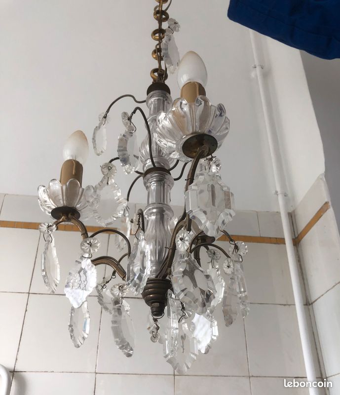 Lustre ancien avec pampilles (image 2)