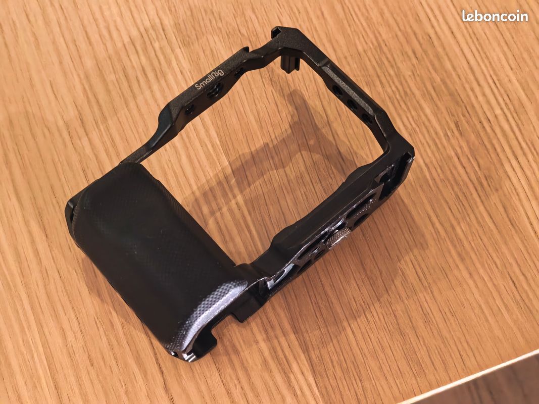 Cage SmallRig pour Sony ZV-E10 (image 2)
