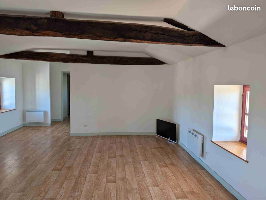 Appartement 3 pièces 80 m² · à Champdeniers · 80 m² · 645 €/mois