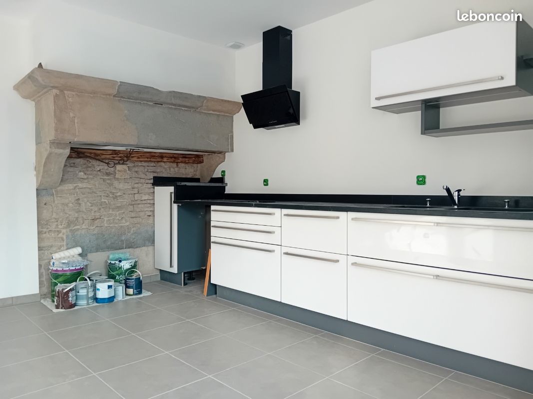 Appartement 3 pièces 80 m² · à Fretigney-Et-Velloreille · 80 m² · 650 €