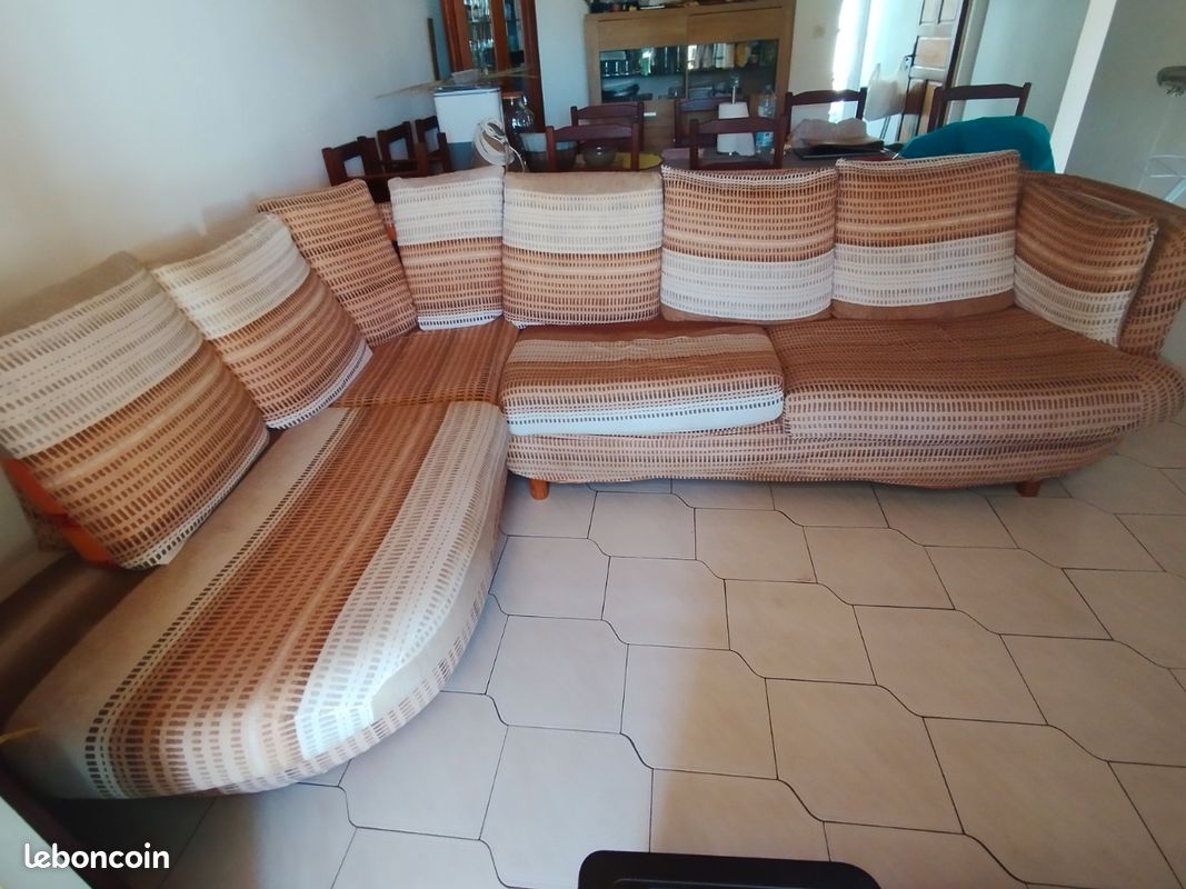 Fauteuil d'angle urgent (image 2)