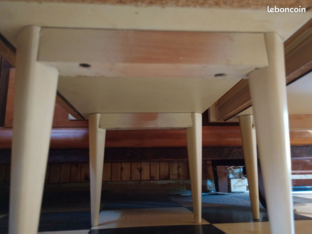 URGENT A SAISIR AVANT LE 19 SEPTEMBRE Lot de 2 tables de chevet bois laqué blanc crème (image 11)
