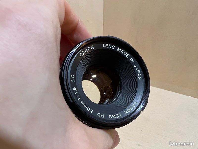 Canon FTb QL Chrome + FD 50mm 1.8 S.C + 135mm F2.5 SC + Flash externe et Sacoche