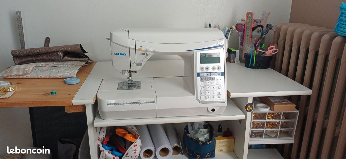Machine à coudre (image 4)