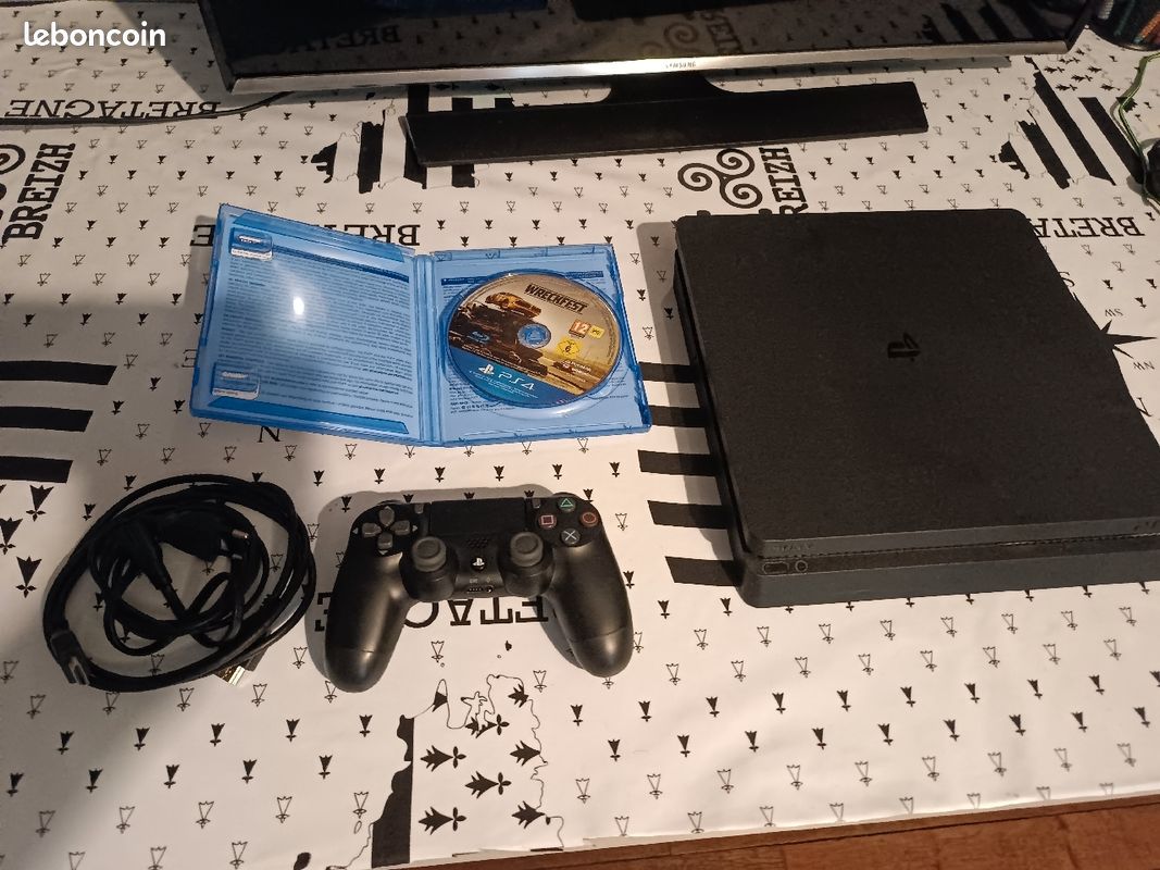 Ps4 slim (image 3)