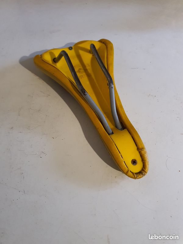 Selle De Vélo De Route Vintage Gipiemme Nitrec Jaune - NOS - Course