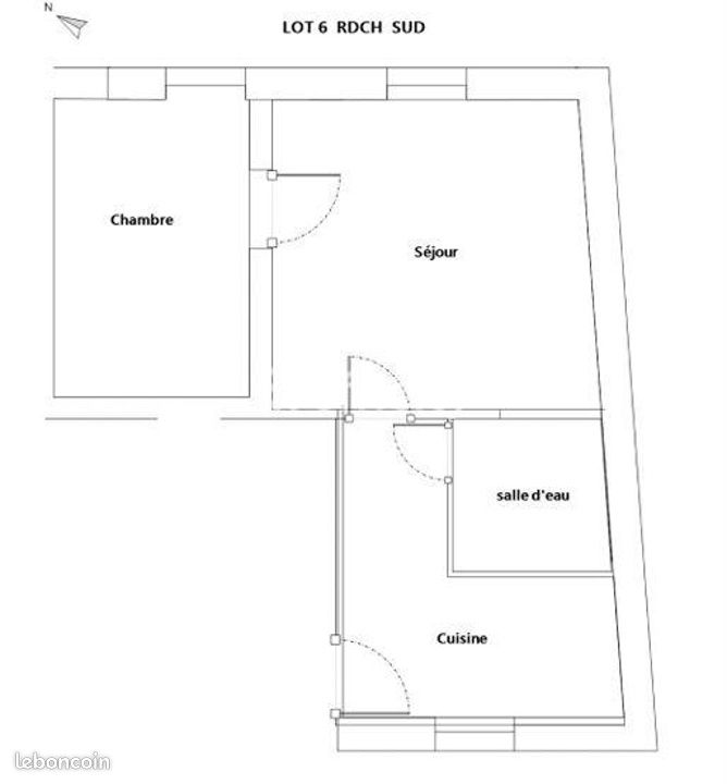 Local commercial 200 m² · à Vénissieux · 200 m² · 499 000 €