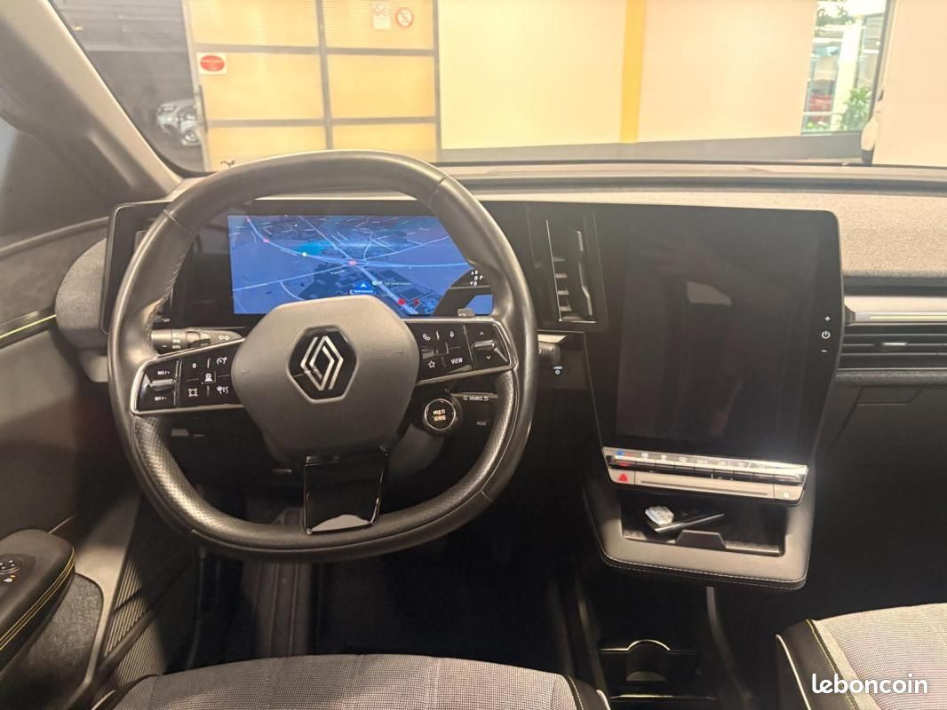 Renault Mégane E-TECH EV60 220 ch super charge Techno (image 9)