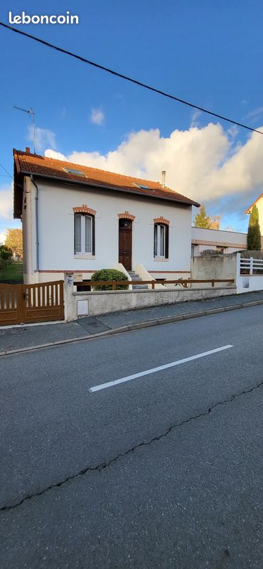 Maison 5 pièces 93 m² · à Montluçon · 93 m² · 99 000 €