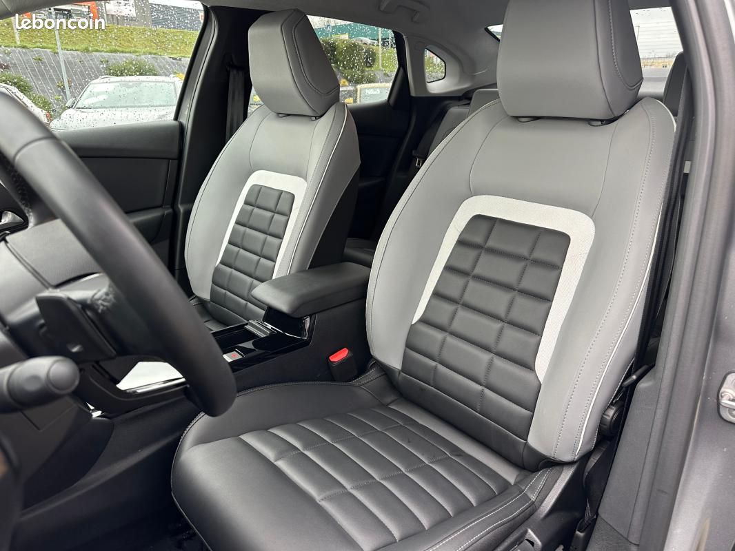 Citroën c4 x Hybride 136 e-DCS6 Max (image 7)