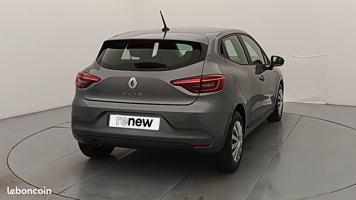 Renault clio tce 90 equilibre (image 2)