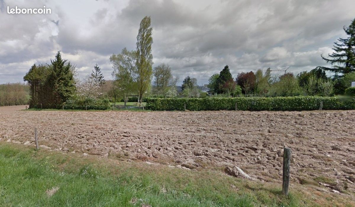Terrain 338 m² · à Guipel · 54 990 €