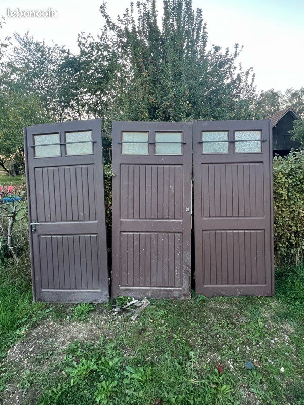 Porte de garage (image 1)