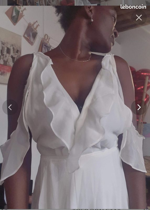 Longue robe de soirée fluide (image 1)