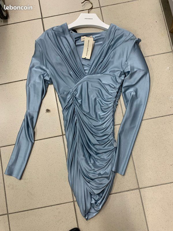 Belle robe mi longue Alexandra vauthier valeur : 1450 (image 2)