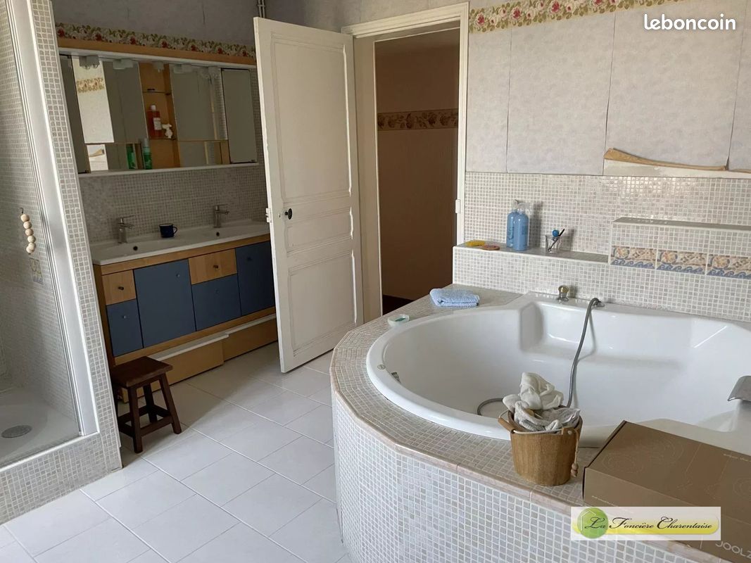 Maison 170 m² Angoulême (image 8)
