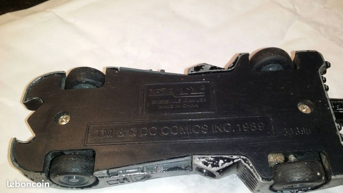 Voiture Batman ERTL (image 2)