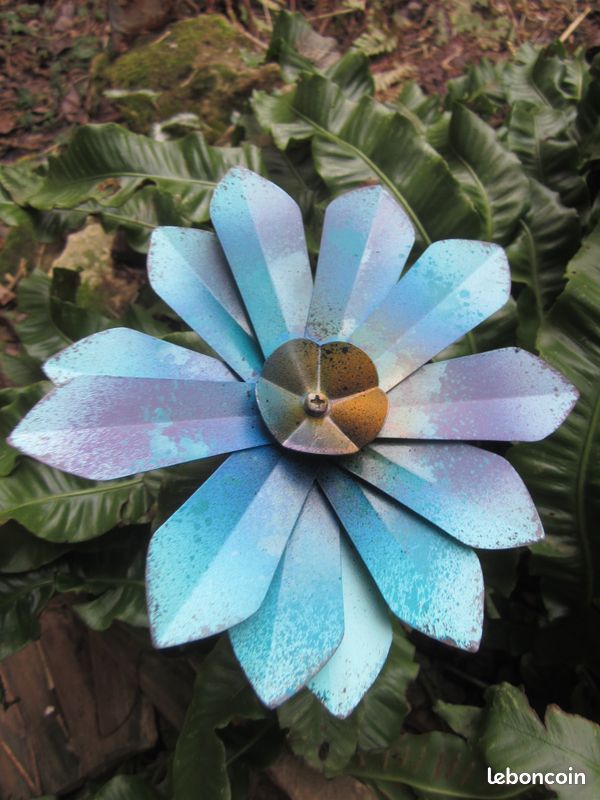 Effet Fleur "Bleuet des Prés", Métal Création Artisanale, Pièce Unique Décoration Maison Jardin (image 5)