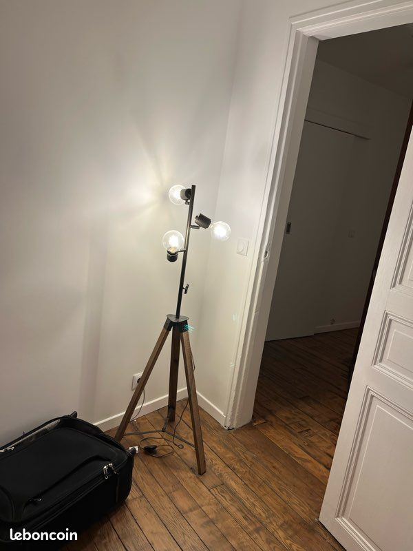 Lampe cinéma avec 3 têtes et ampoules incluses (image 2)