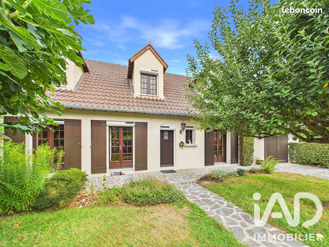 Maison 6 pièces 132 m² · à Livry-sur-Seine · 132 m² · 310 000 €