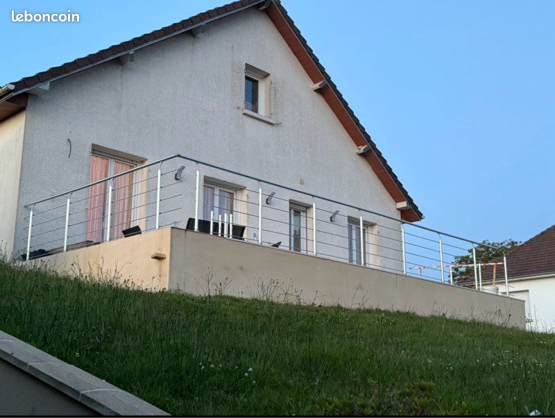 Maison 4 pièces 75 m² · à Vire Normandie · 75 m² · 721 €/mois